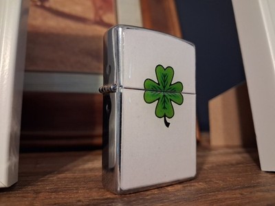 Elsas ''Lucky'' Shamrock oil lighter  - Indiana Jones and the Last Crusade
