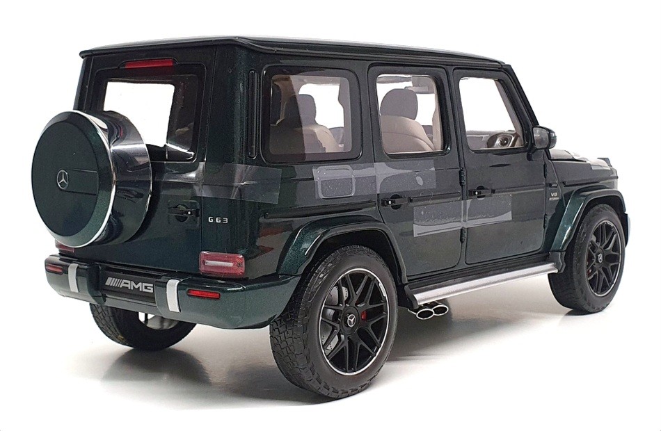 1/18 ミニチャンプス メルセデスAMG-G63 2018 Minichamps 1:18 scale Mercedes-Benz G63 AMG 2018(W463A
