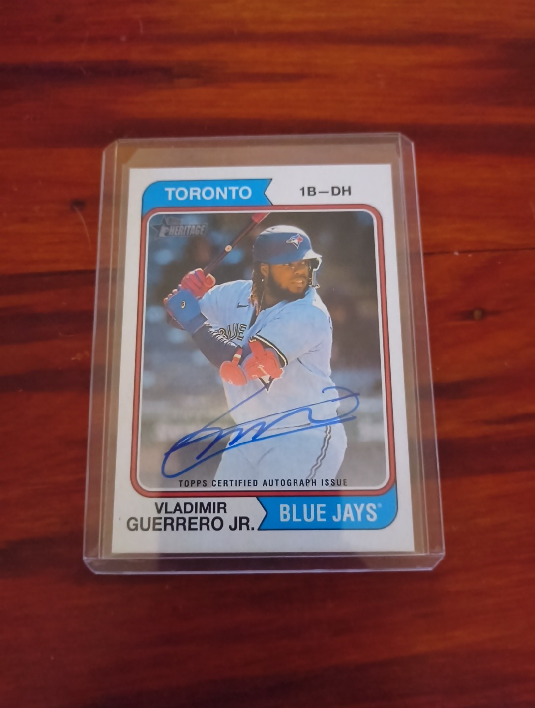 2023 Topps Heritage Vladimir Guerrero Jr. Real One Auto #ROA-VG Blue Jays