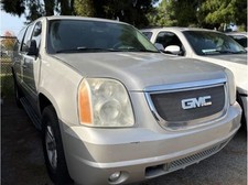 2007 GMC Yukon XL 1500 SLT Sport Utility 4D