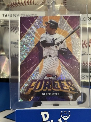 2026 Topps Finest Derek Jeter Base (RAW)