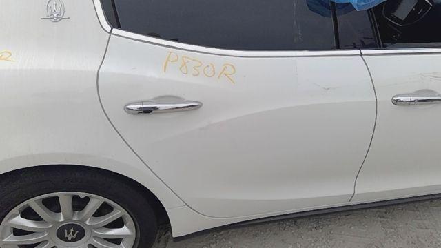 14 MASERATI GHIBLI Rear Door Right passenger white bia