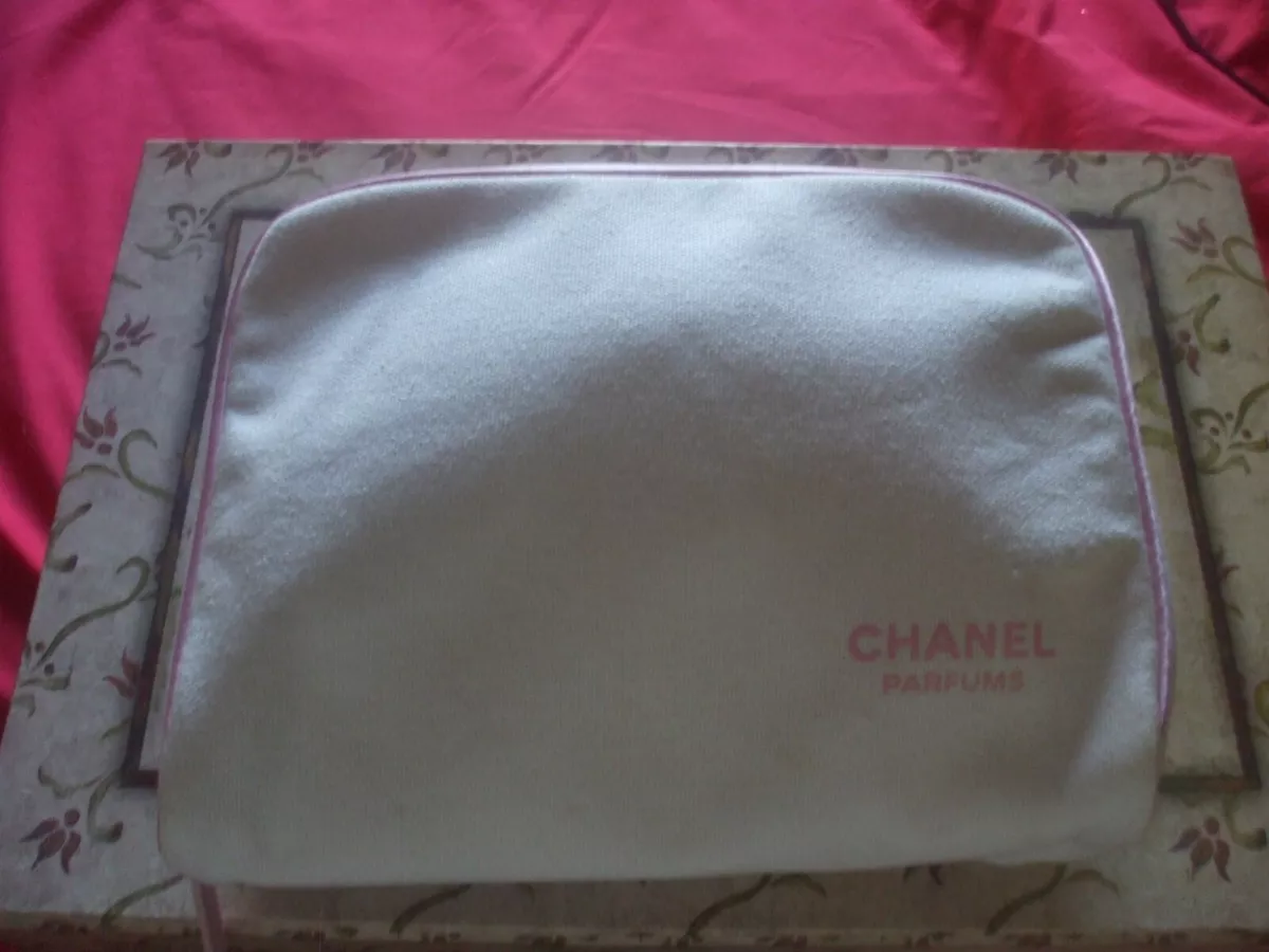 Chanel parfums white pink cotton makeup clutch travel cosmetic purse  handbag bag