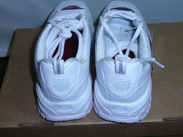 skechers ez flex white