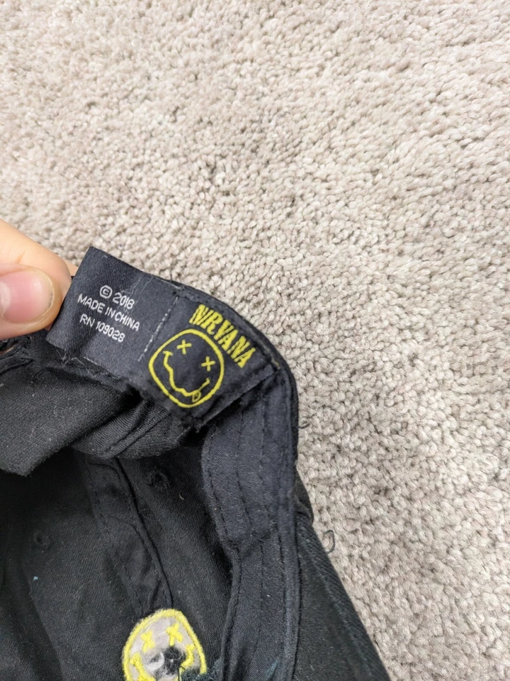 Sombrero Concept One Nirvana Smile para Hombre Talla Única Negro Ajustable Correa De Colección Foto 4 de 4