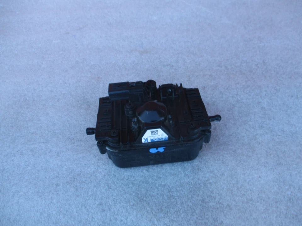 2021-2023 LEXUS GX460 FRONT RADAR GRILLE MOUNTED OEM PART NUMBER 8821048071 oem - Image 3 of 4