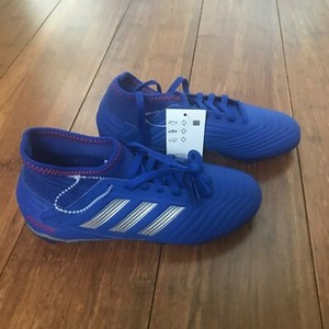 size 5 adidas predator football boots