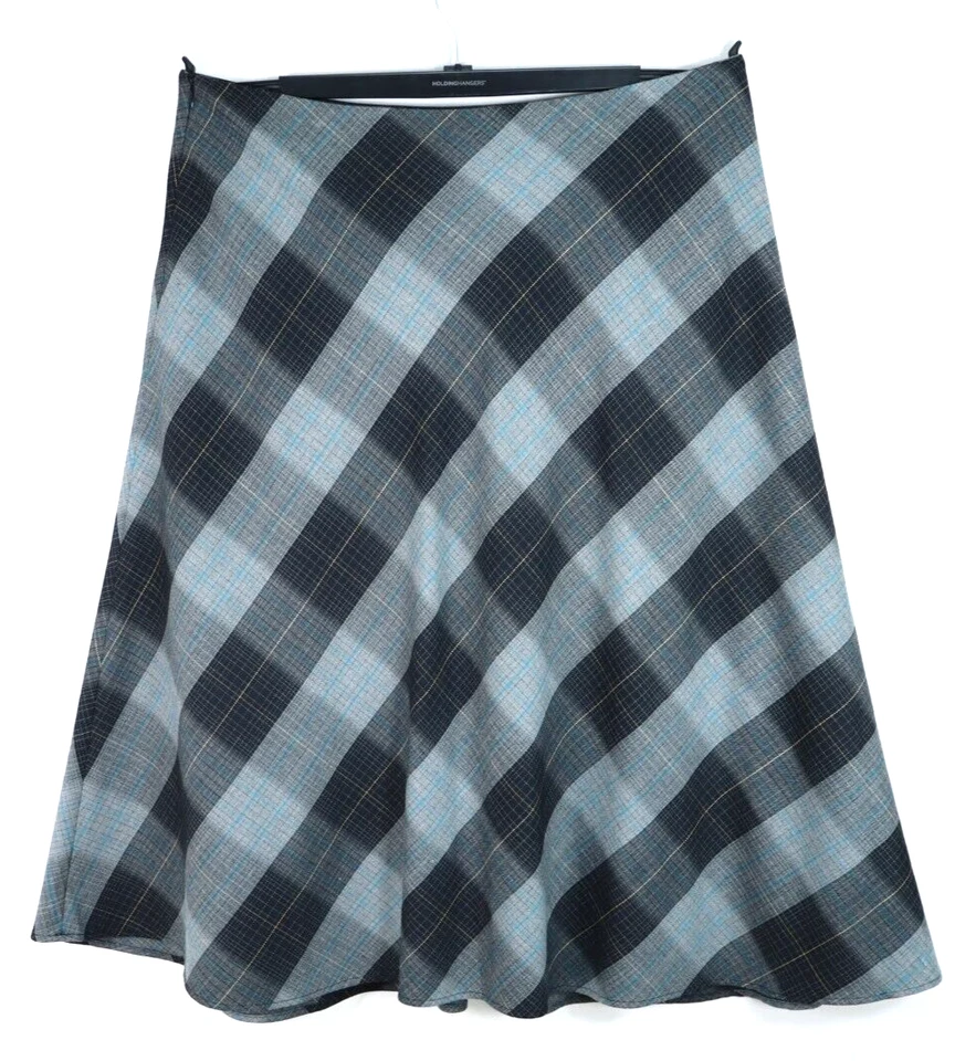 JONES WEAR Women's Stretch Polyester Rayon Flare Skirt Argyle Lined Size 18 Plus - Image 2 of 4
