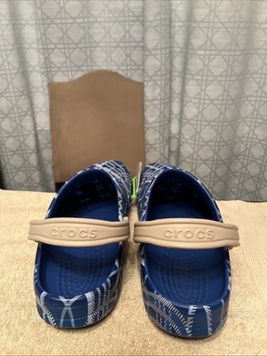 Crocs Baya Holiday Plaid Clogs Christmas Blue Jean Comfort  display picture 2