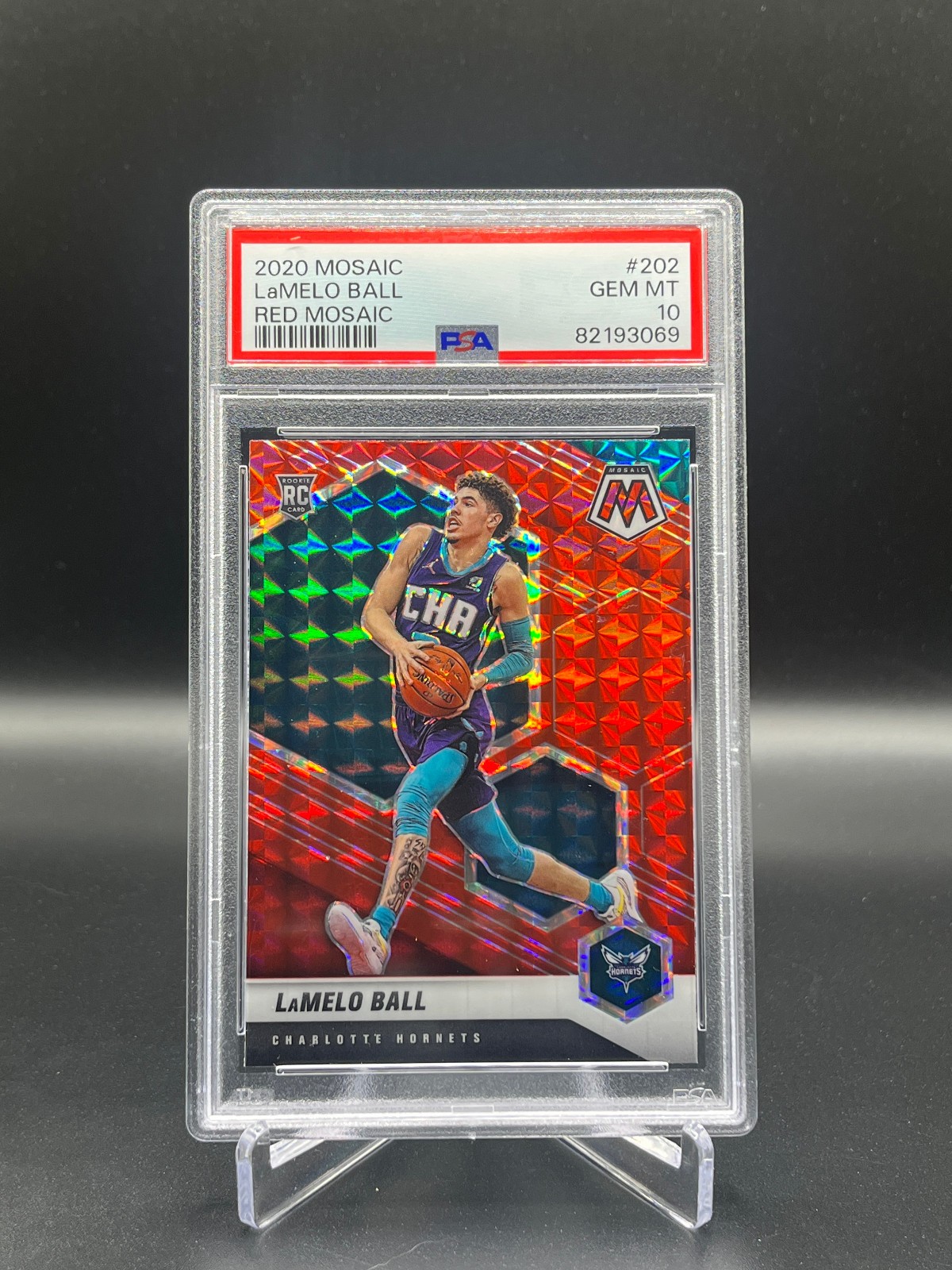 2020-21 Panini Mosaic Lamelo Ball Red Mosaic #202 RC PSA 10 GEM MT