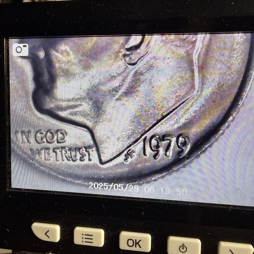 1979 Roosevelt Dime 10C Philadelphia Business Strike Copper KM#195