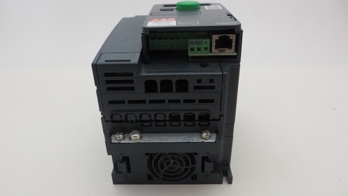 SCHNEIDER ELECTRiC ATV320U15M3C ,Altivar 320 VFD , 3ph /2 hp /240V, - Picture 4 of 4