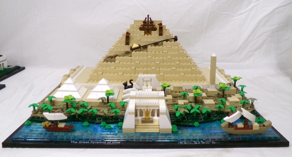 LEGO 2022 Architecture 21058 The Great Pyramid of Giza Set Built Incomplete - Image 4 of 4