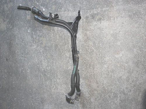 VW Golf 6 GTI Kühlwasserrohr Kühlwasserschlauch Zusatzwasserpumpe 1K0121070BD