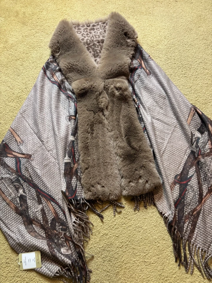 NUEVO CON ETIQUETAS La Fiorentina Envoltura Piel Sintética Reversible Leopardo Guepardo Cadena Estampado Talla Única Foto 2 de 4