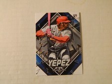 2022 Topps Fire Rookie Card of Juan Yepez - Cardinals