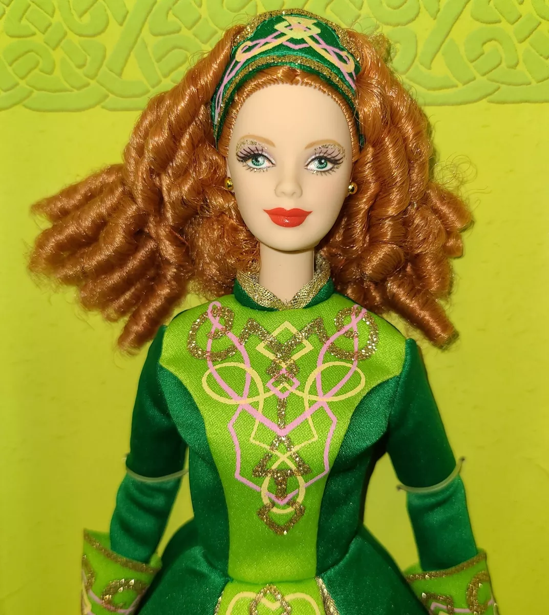 IRISH DANCE BARBIE Festivals of the World IRELAND 2006 Pink