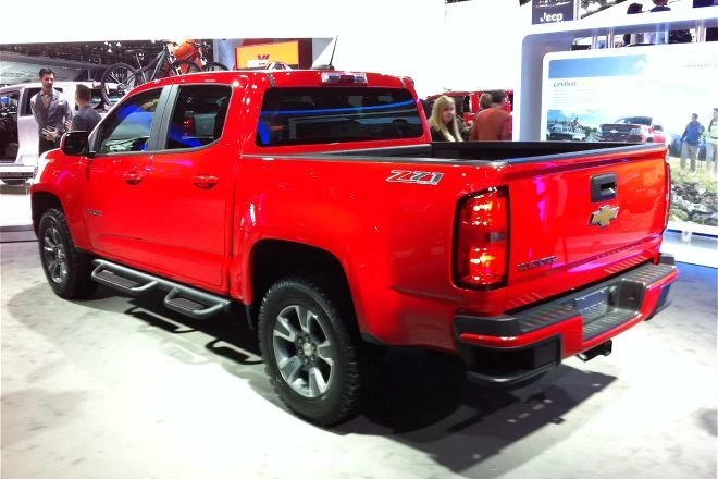 22774901 (2) Z71 todoterreno 2014-2018 Chevrolet GMC calcomanías Silverado Sierra OEM Foto 2 de 2