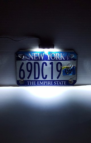 Bright White LED Motorcycle Car Truck ATV License Plate Tag Light with 3M tape - Foto 4 di 4
