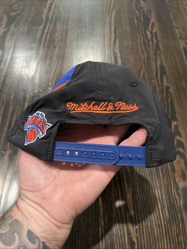 Mitchell Ness New York Knicks MSG Exclusive 110 Flex Fit SnapBack Hat Blue Black - Picture 5 of 6