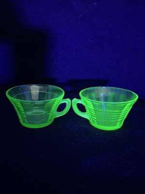 2-Anchor Hocking BLOCK OPTIC GREEN 3 3/4'' FLARED CUP ONLY