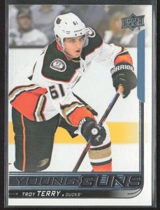 2018-19 UD Series 1 Troy Terry 239 Young Guns RC