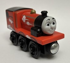 Thomas Wooden Railway Roll N' Whistle James w Light Train Excellent Condition