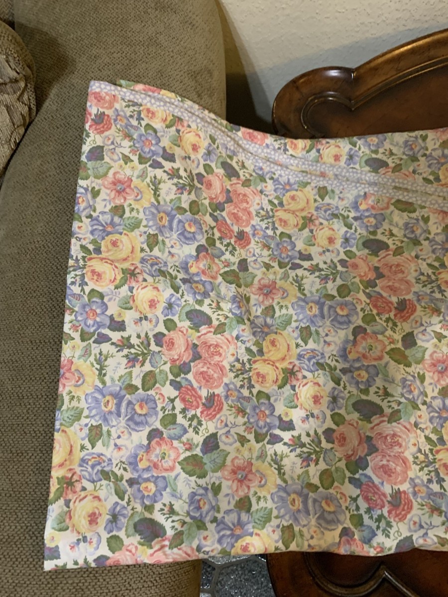 Laura Ashley Sycamore Quartet Floral Round Tablecloth 72