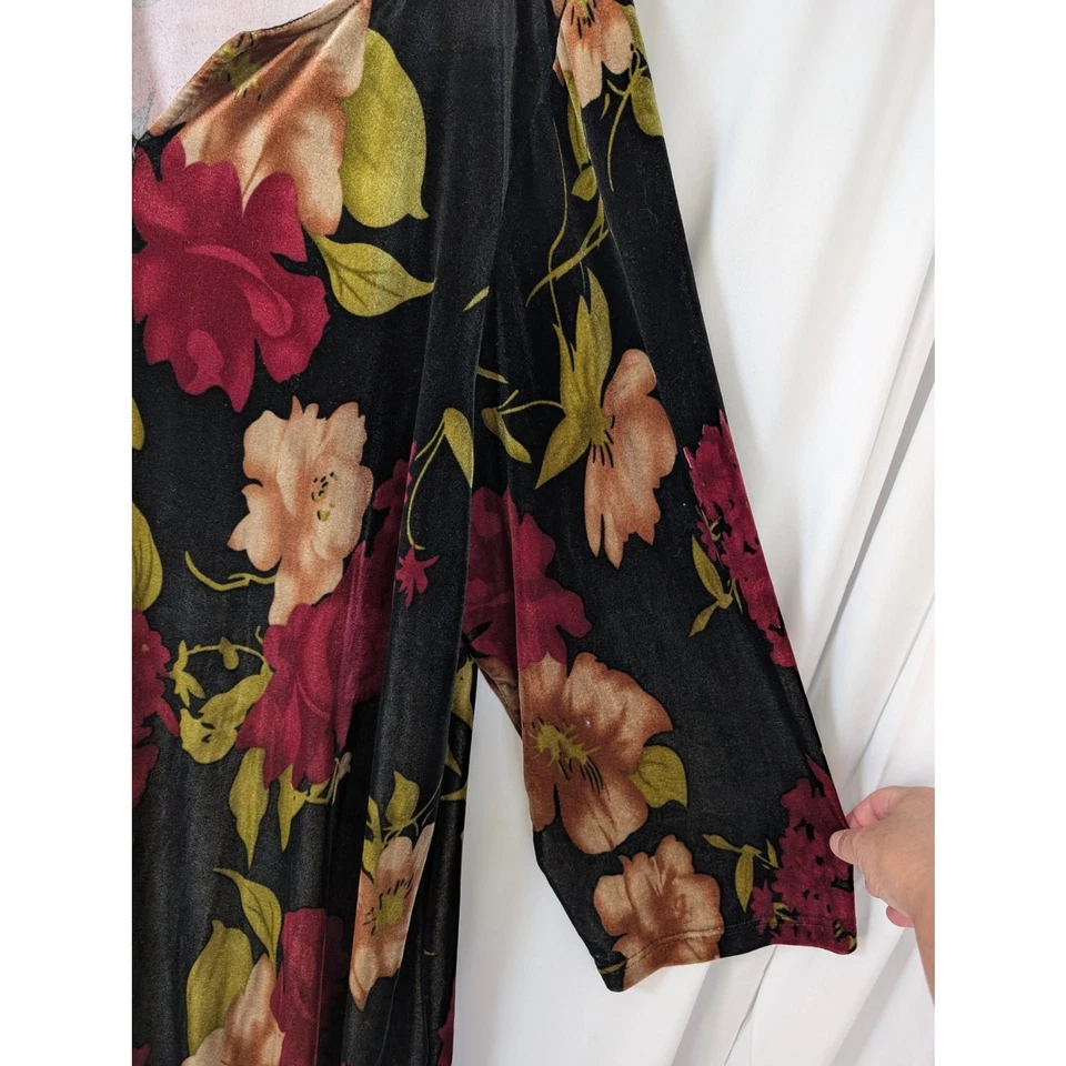 Maxi Vestido Vintage Expressions Terciopelo Mujer 3X Negro Multicolor Floral Rico Foto 4 de 4