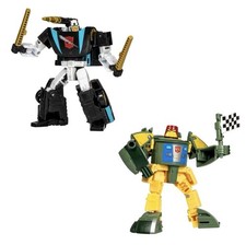 Transformers D58585L00 Legacy United Deluxe Class  Armada Universe Wheeljack and