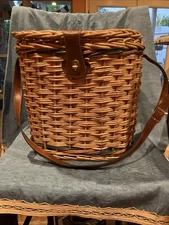 Large Wicker Picnic Basket Leather Adjustable Strap Hinged Lid, Fabric Lined