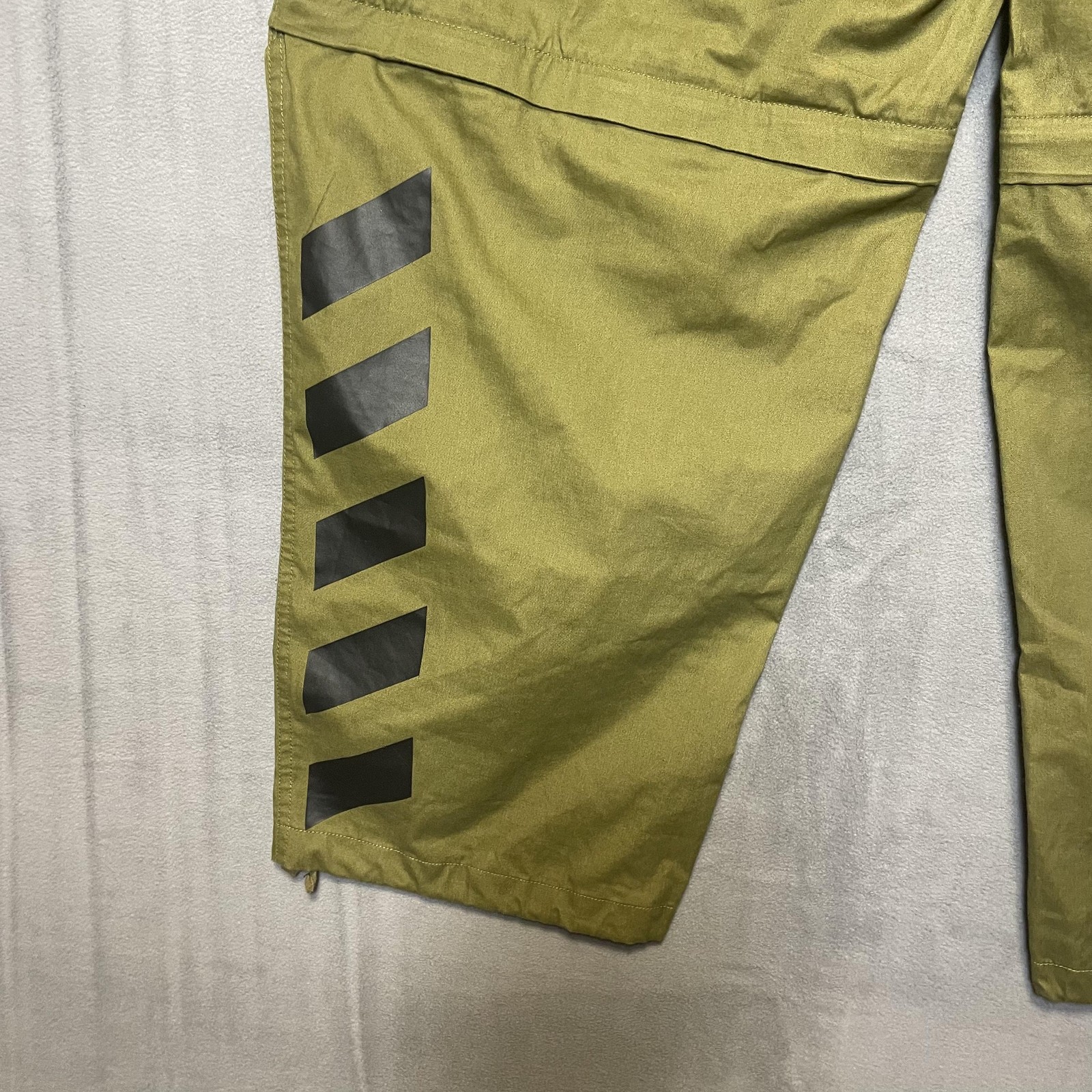 Disney Star Command Convertible Cargo Pants Mens … - image 8