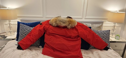 NEW GREY LABEL EDITION RED CANADA GOOSE EXPEDITION MEDIUM FITS "L-XL" PARKA - Picture 22 of 24