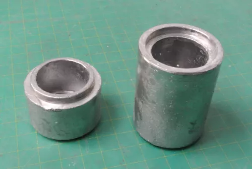 LEAD PIG for RADIOACTIVE MATERIALS SOURCES MINERALS STORAGE Pb container 