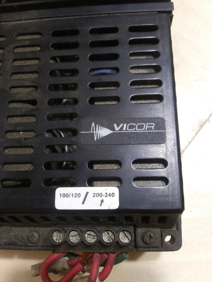 VICOR VI-MF3-ES FlatPac Power Supply - Image 2 of 4