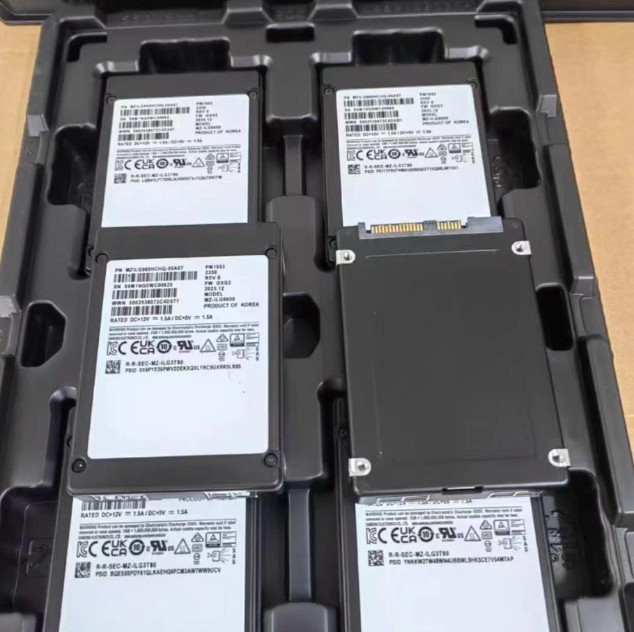 Samsung PM1653 960GB 2.5" SAS 24Gbps Server SSD MZILG960HCHQ-00A07 MZ-ILG9600 - Image 3 of 3