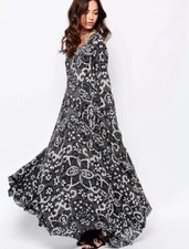 Free People First Kiss Maxi Dress Size Small Shark Combo Gray Floral Paisley