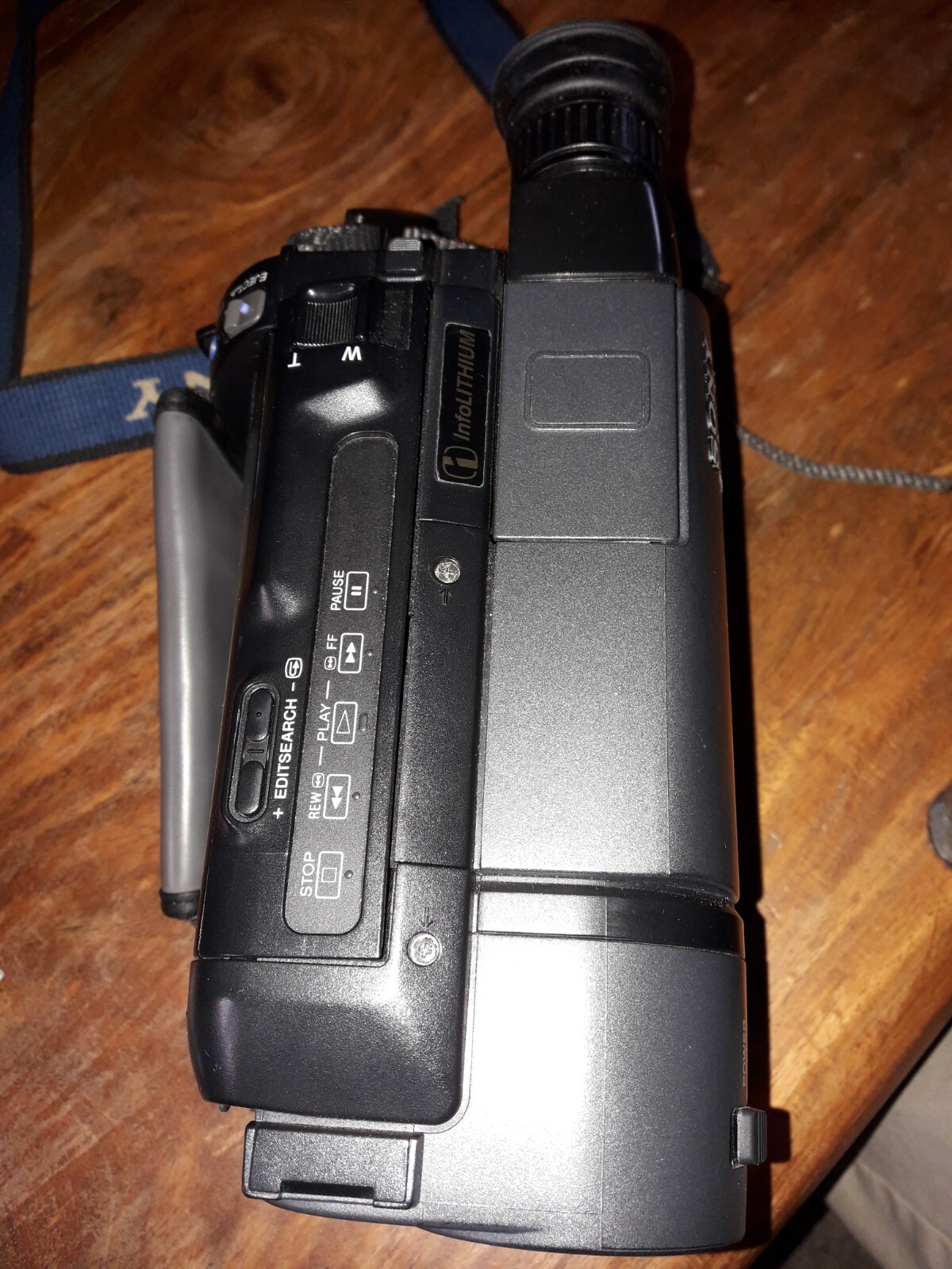 Sony Handycam CCDTRV15E Video 8 XR Camcorder Video Camera With New