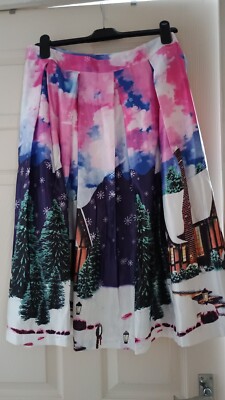 ''COMINO COUTURE'' APPROX KNEE LENGTH WINTER SCENE SKIRT. SIZE UK 16  EXC. COND.