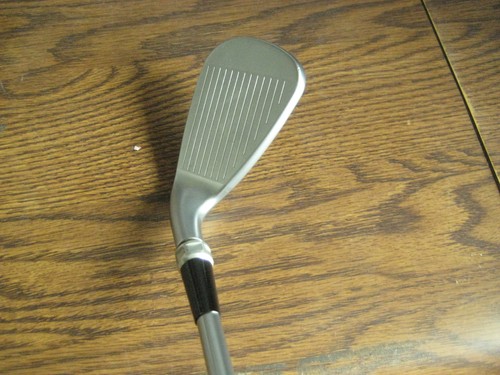 slightly used Wilson FG Tour F5 forged Rogue Grahite Regular 7 iron demo RH 2UP - Picture 5 of 5