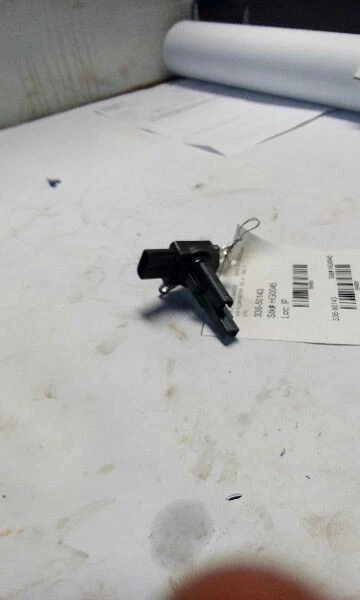 Medidor de flujo de aire Toyota Corolla Sedán 09-17 1,8 litros Foto 2 de 4