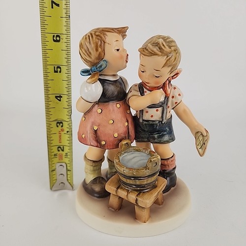 🚨 Hummel Figurine "BATH TIME" HUM #412 Goebel Germany 1978 Vintage Boy Girl - Picture 2 of 7