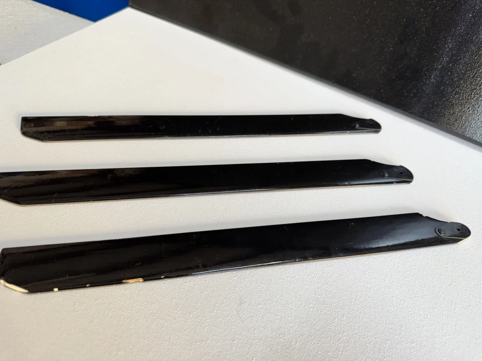 ALIGN 325 PRO High Performance Helicopter Blades 3G Helicopter - Image 2 of 3