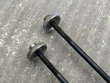 Serrage blogage rapide roue de vélo avant ancien vintage
