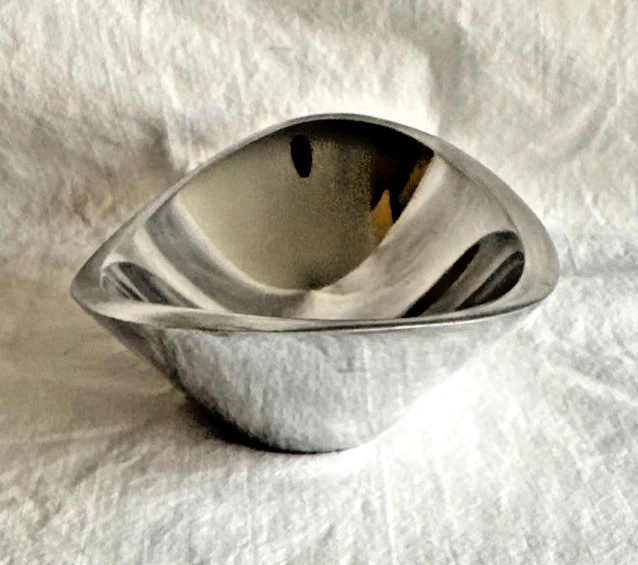 Jabonera moderna danesa MCM Nambe 573 baratija cocina cuenco mariposa mediados de siglo Foto 2 de 4