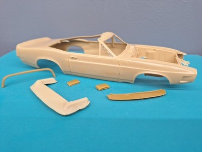 Revell AMT Ertl Monogram MPC 1/25 Mini Exotics Resin Body 1969 70 Shelby Mustang