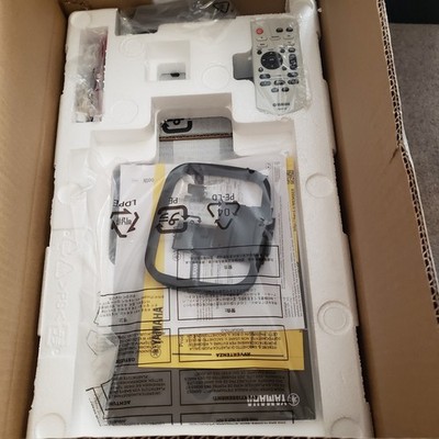 Yamaha Micro Component System Model MCR-B020 Brand New In Open Box.