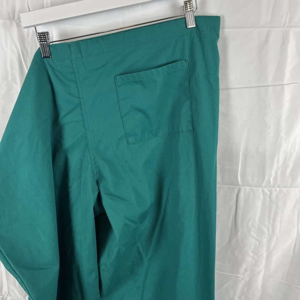 Pantalones y Top Grande Verde UNISEX CUELLO EN V 1 BOLSILLO FRONTAL EXFOLIANTES MÉDICOS TALLA LPants Foto 4 de 4