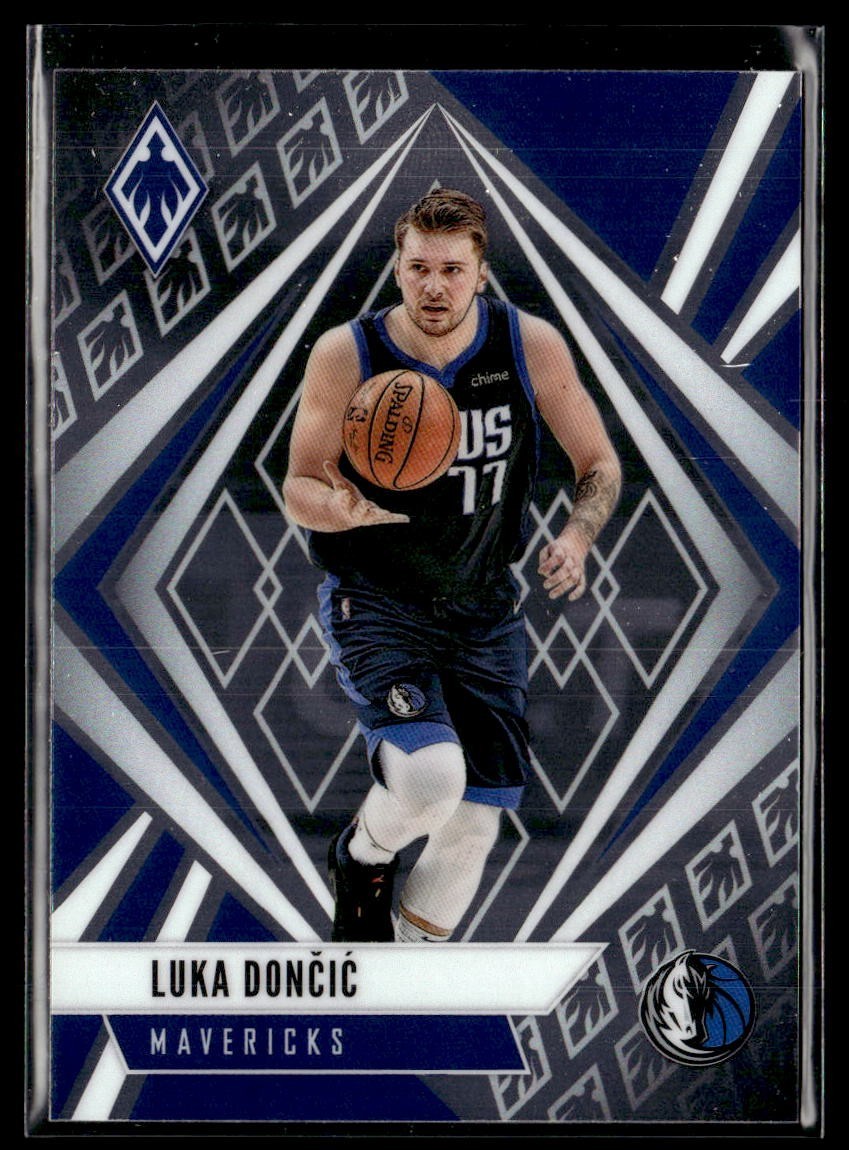 2020-21 Panini Chronicles Phoenix Luka Doncic #575 Dallas Mavericks