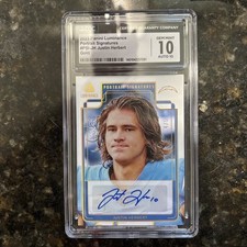 2023 Panini Luminance Justin Herbert Portrait Signatures Gold 4/5 CGC 10/10